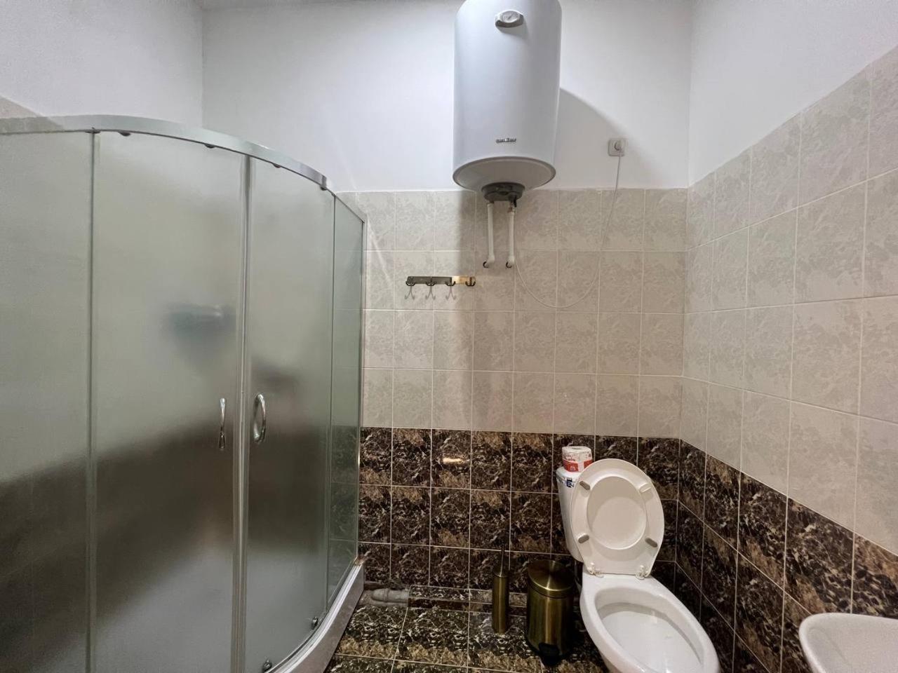 Orom Hotel Фергана Экстерьер фото